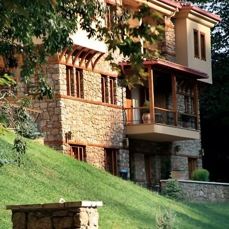 Roes Hotel apartamentowy 4*