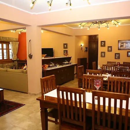 公寓式酒店 鱼子套房酒店 Káto Loutrákion