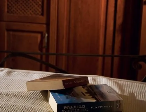 Ξενοδοχείο με διαμερίσματα Roes