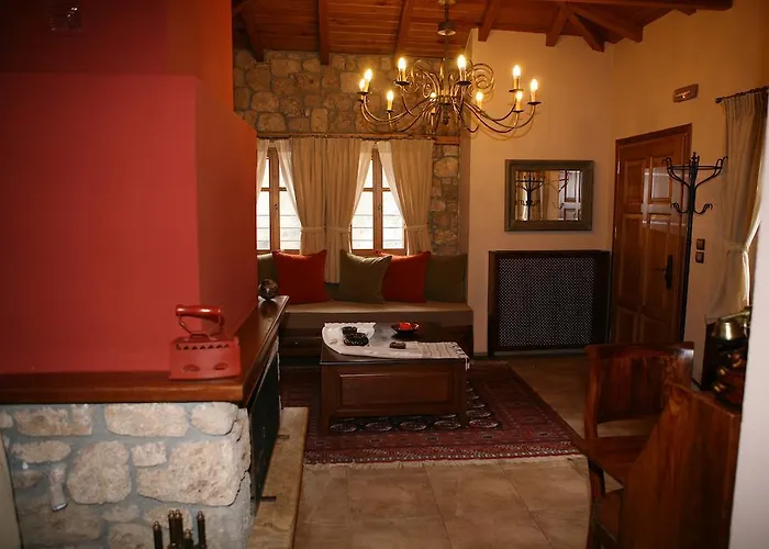 Roes Káto Loutrákion