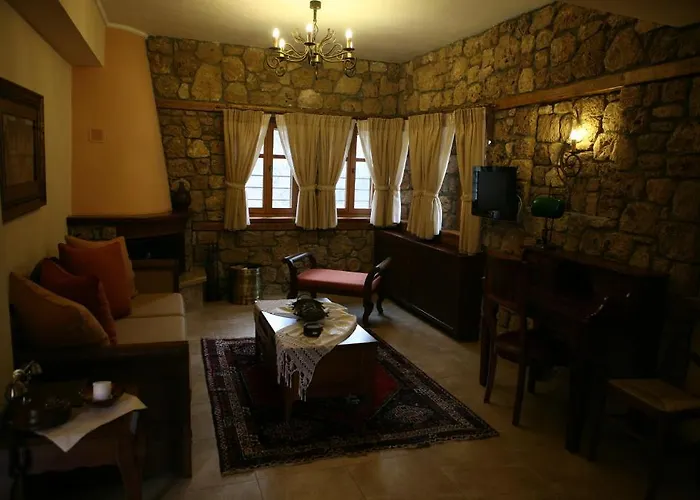 Ξενοδοχείο με διαμερίσματα Roes Káto Loutrákion